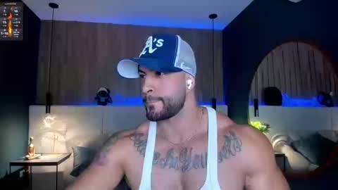 Snapshot of jeremy_harden chatting on September 19, 11:08 pm Jeremy online show from September 19, 11:08 pm