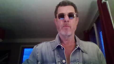 jerflor online show from February 1, 5:10 pm