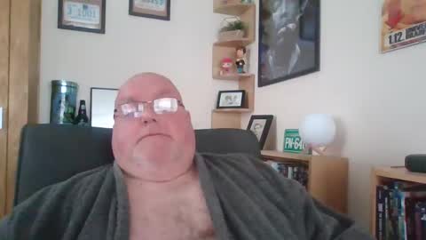 Snapshot of jerseyhammer01 chatting on March 1, 8:34 am Harry online show from March 1, 8:34 am