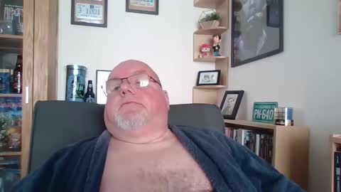 Snapshot of jerseyhammer01 chatting on September 11, 7:53 am Harry online show from September 11, 7:53 am