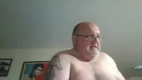 Snapshot of jerseyhammer01 chatting on December 30, 10:23 pm Harry online show from December 30, 10:23 pm