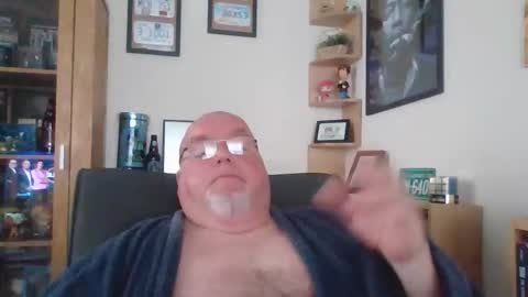 Snapshot of jerseyhammer01 chatting on September 19, 7:56 am Harry online show from September 19, 7:56 am