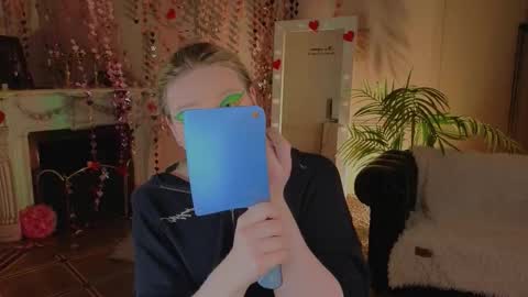 jes_solar online show from February 28, 10:47 pm