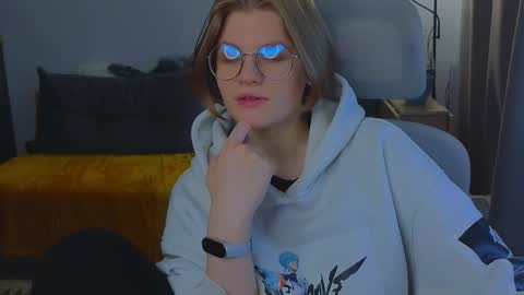  JessieVibes online show from October 18, 12:31 pm