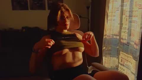  JessieVibes online show from September 10, 3:35 pm