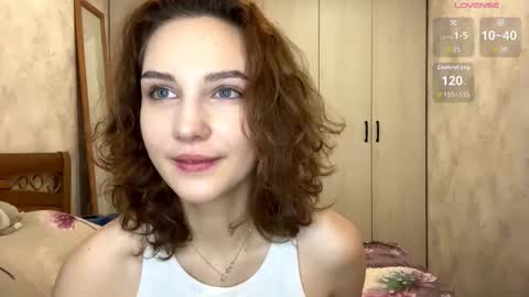 Megan online show from November 12, 5:04 pm