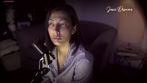 Snapshot of jessi_dreams chatting on October 2, 4:44 am Jessica Gomez online show from October 2, 4:44 am