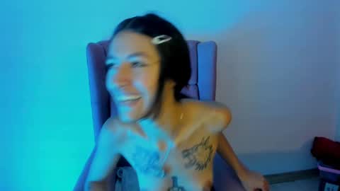 jessi_lemus online show from March 11, 11:37 pm