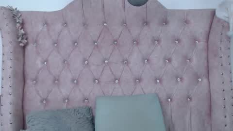 Jessica  online show from February 23, 9:06 pm