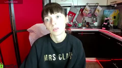 jessicaforris online show from December 21, 7:59 am