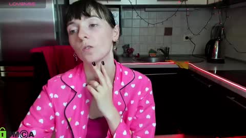 jessicaforris online show from February 26, 11:00 am