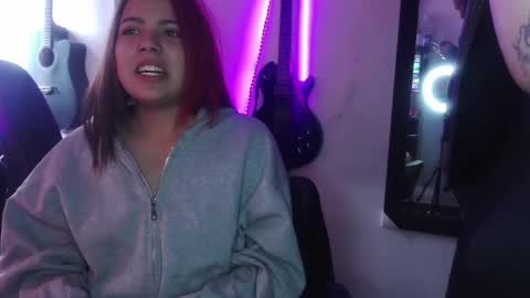 Snapshot of jessie_wild chatting on February 25, 12:16 pm jessie_wild online show from February 25, 12:16 pm