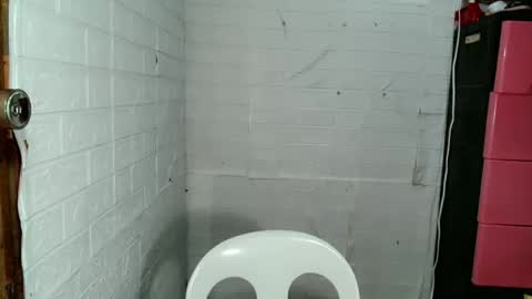 Jessie online show from February 9, 5:27 pm