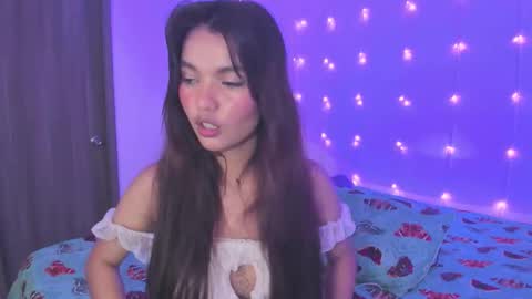 Snapshot of jessiica__ chatting on October 14, 8:23 pm Jessi online show from October 14, 8:23 pm