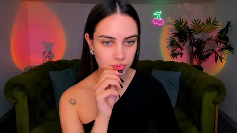 Jesskats online show from October 13, 8:22 pm