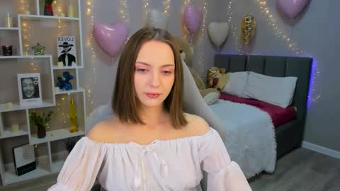 JesssWalker online show from February 19, 12:04 pm