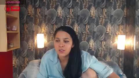 JessTheWicked online show from February 4, 7:33 pm