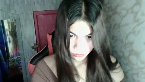 Snapshot of jessx69_sluttyxxx chatting on October 17, 5:39 pm jessx69_sluttyxxx online show from October 17, 5:39 pm
