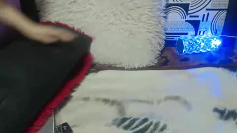 Snapshot of jessymoon00 chatting on February 26, 4:41 am jessy online show from February 26, 4:41 am