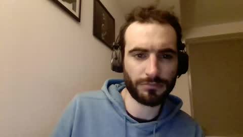 Snapshot of jestersquid89 chatting on March 6, 10:58 pm jestersquid89 online show from March 6, 10:58 pm