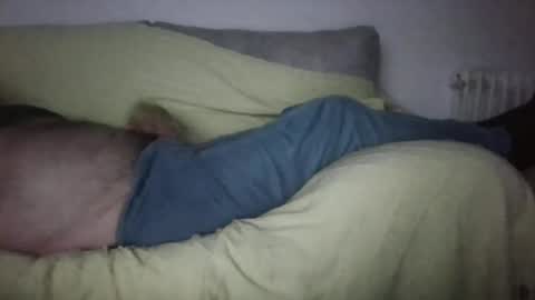 jesuslove27 online show from October 20, 7:30 pm