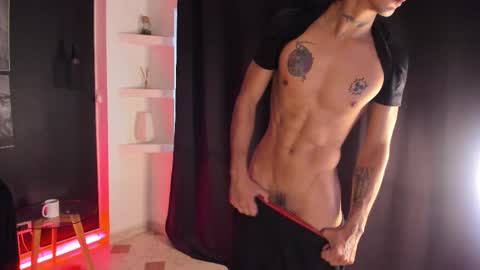Snapshot of jett_savage chatting on October 1, 2:27 pm jett_savage online show from October 1, 2:27 pm