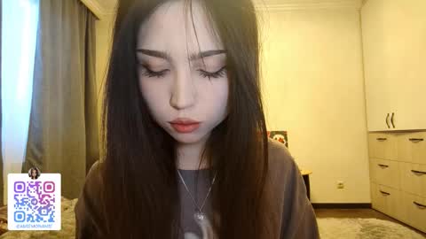 I am Gina ntmu Lets hit 10 Thumbs Up together online show from February 1, 10:12 am