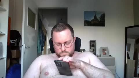 jeuneloup92 online show from February 25, 5:19 pm