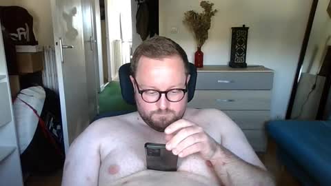 jeuneloup92 online show from September 17, 4:21 pm