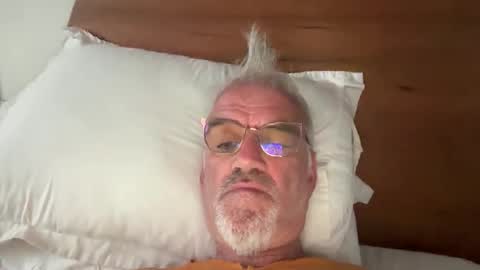 jewlronny online show from March 2, 7:15 am