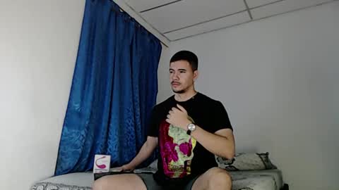 Snapshot of jeycob_happy97 chatting on March 8, 11:05 am Juan David online show from March 8, 11:05 am