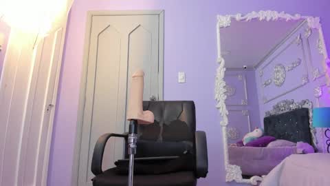 Snapshot of jeylee_ chatting on October 3, 11:51 am Jeyy online show from October 3, 11:51 am