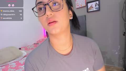 jhackelin  My independent account online show from February 25, 10:42 pm