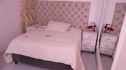 jhoanleandro online show from April 1, 9:32 am