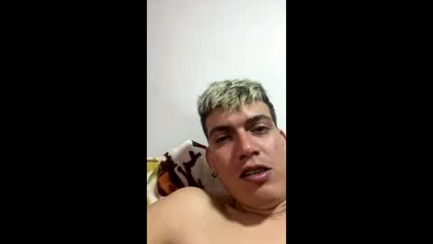 jhonanjessy online show from March 11, 2:03 am