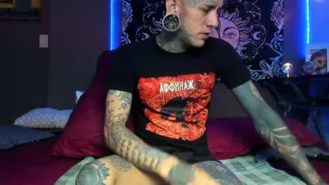 jhonny_ackerman online show from April 21, 6:09 am