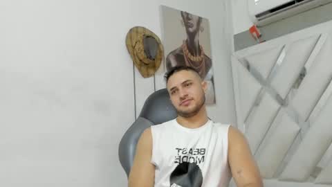 Snapshot of jhonny_flames7 chatting on January 31, 10:10 am jhonny online show from January 31, 10:10 am