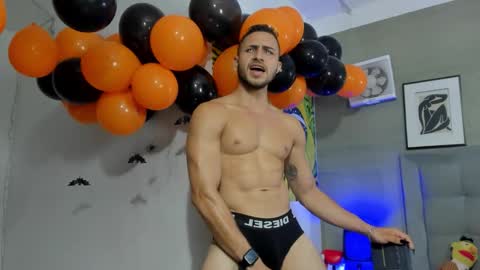 Snapshot of jhonny_flames7 chatting on November 1, 5:06 am jhonny online show from November 1, 5:06 am