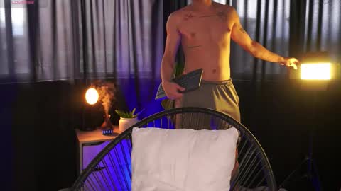 Jhonny  online show from November 1, 12:37 pm