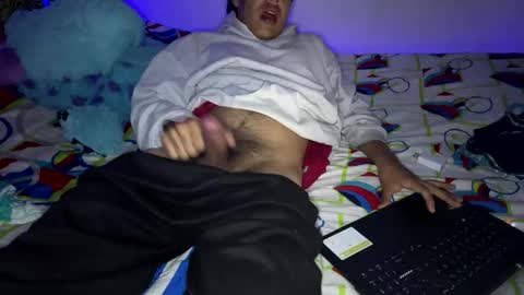 MODELO INDEPENDIENTE online show from March 6, 11:42 am