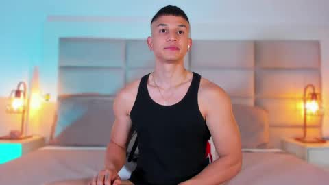 Snapshot of jhosua_hunt chatting on February 27, 4:35 am Jhosua Hunt online show from February 27, 4:35 am