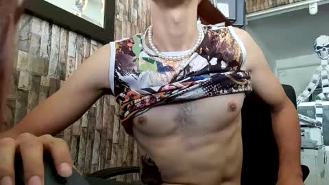 Jhosuamoore  online show from October 18, 2:21 pm