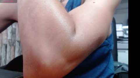 jhosuamoore2 online show from November 22, 9:24 pm