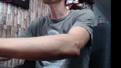 jhosuamoore2 online show from December 1, 10:19 pm