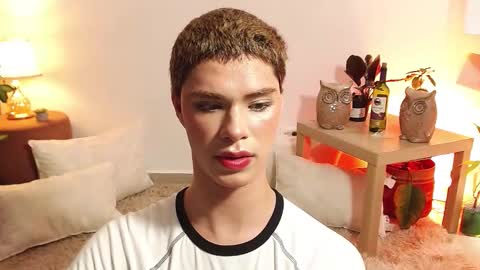 Jhuan Nhez online show from November 2, 5:51 am