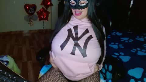Snapshot of jhulia_hill chatting on February 28, 8:50 pm Jhulia online show from February 28, 8:50 pm