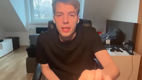 Jimmy online show from February 7, 8:39 am