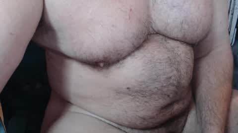 Snapshot of jimbeefbear chatting on October 6, 8:59 pm Jim online show from October 6, 8:59 pm