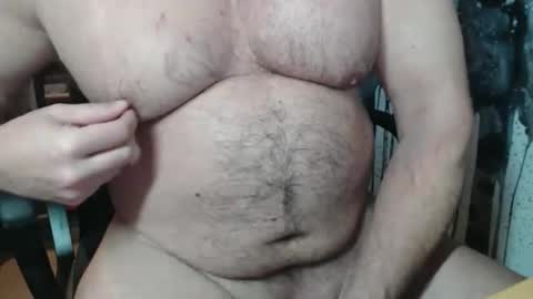 Snapshot of jimbeefbear chatting on October 19, 8:57 pm Jim online show from October 19, 8:57 pm