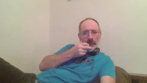 Snapshot of jimmielove2046 chatting on October 20, 7:24 am jimmielove2046 online show from October 20, 7:24 am